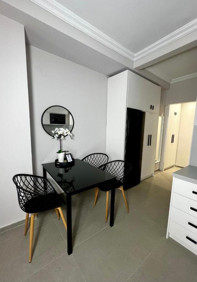 סלוניקי Agia Sofia Noir Apartment מראה חיצוני תמונה